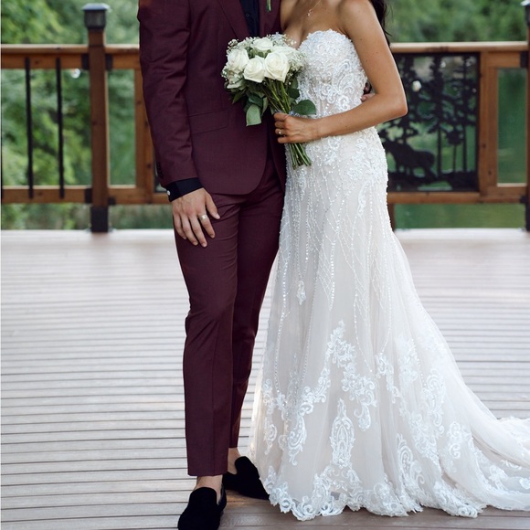 Strapless Wedding Dress - Picture 2 of 9